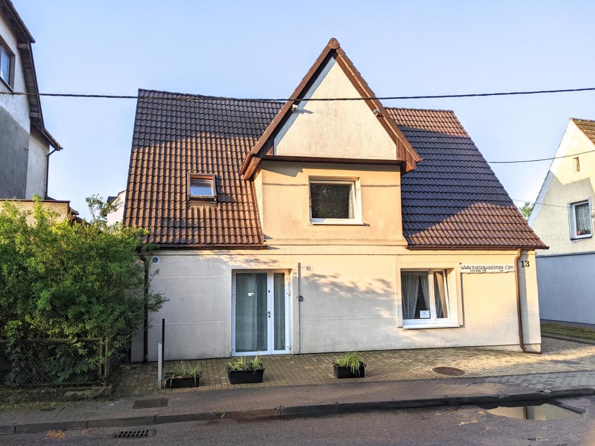 Piaskowy Domek Łeba Exterior foto